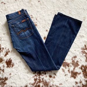 7 for All Mankind Boot Cut w Pocket Detail